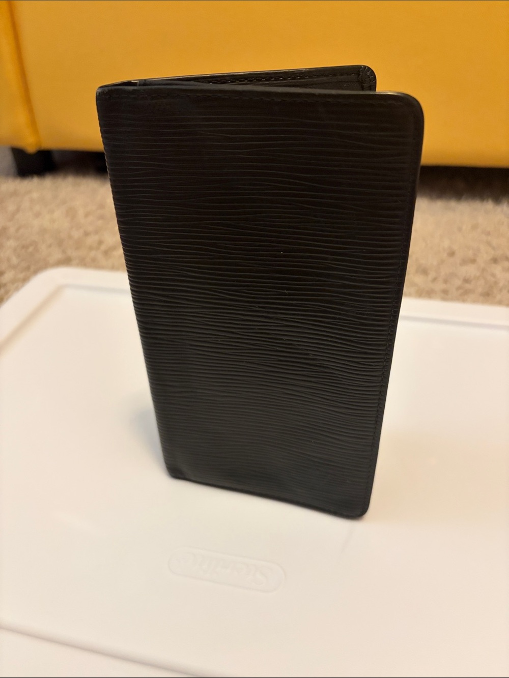 Louis Vuitton Black Brazza Epi Leather vintage Folio-card-wallet